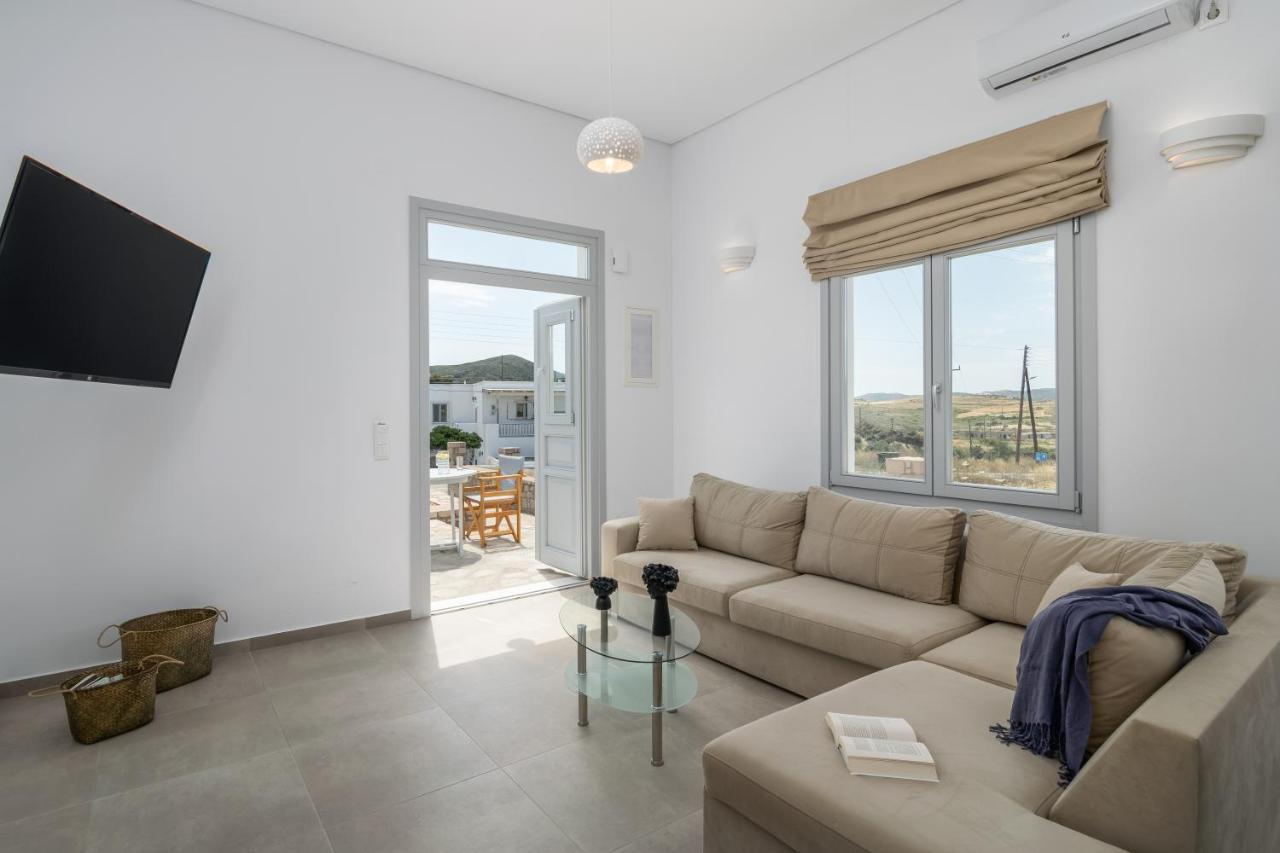 Sea, Sunset & Garden View Parasporos Houses, Milos Adamantas Exterior photo
