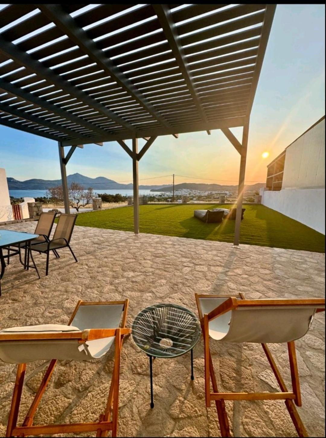 Sea, Sunset & Garden View Parasporos Houses, Milos Adamantas Exterior photo